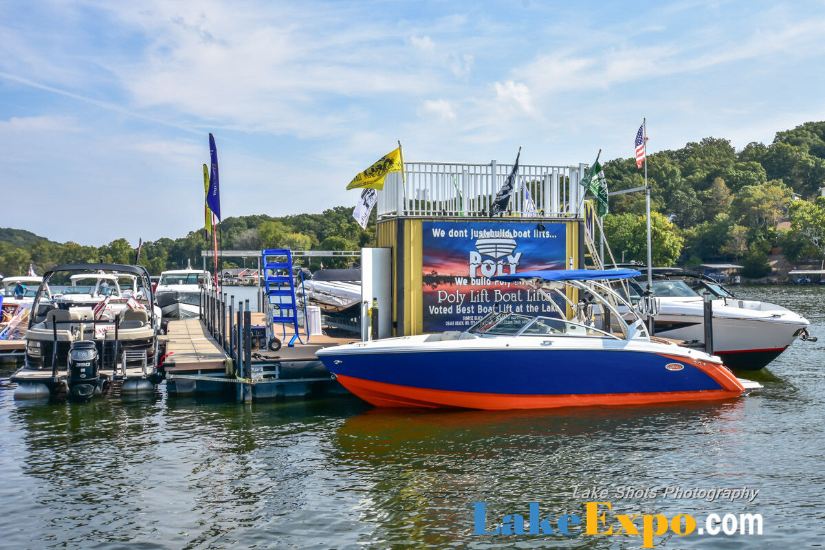 Fall In Water Boat Show-061.jpg